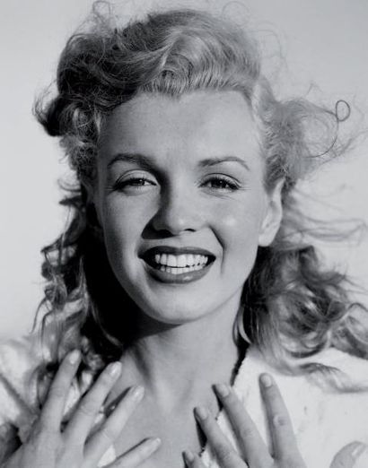 MARILYN MONROE À TOBEY BEACH, 1949 Épreuve...