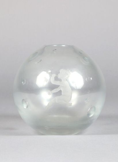 Vicke LINDSTRAND (1904-1983)/ORREFORS
Vase...