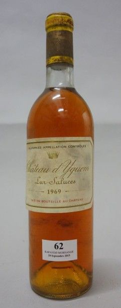 1 Bouteille CHÂTEAU YQUEM - Sauternes 1969...