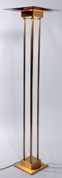 LAURENT CHARLES
Modèle ARCHEO. Lampadaire...