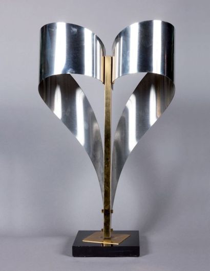 JACQUES CHARLES
Modèle RUBAN. Lampe à deux...