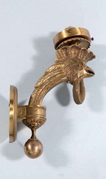 CHARLES
Modèle COQ BOULE. Applique en bronze...