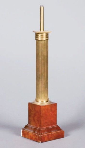 CHARLES
Modèle COLONNE STYLE. Pied de lampe...