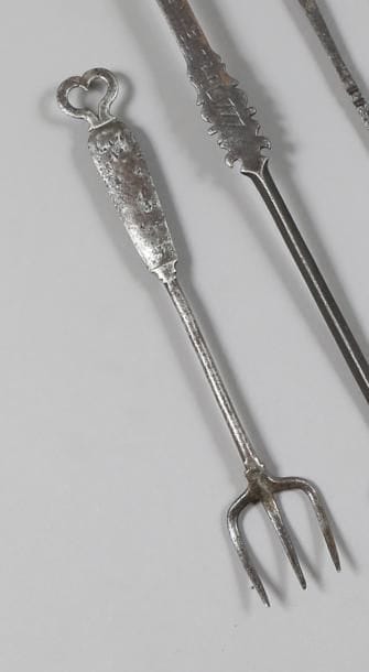 [BOUCHERIE]. Fourchette à rôtir à 3 dents...