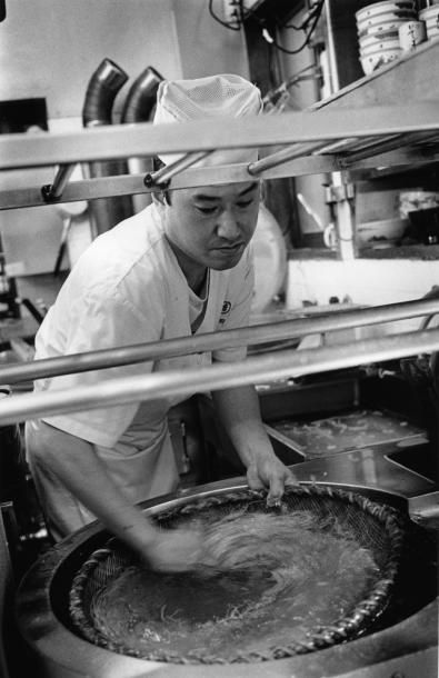 Stéphanie FRAISSE, née en 1969
KANDA YABU...