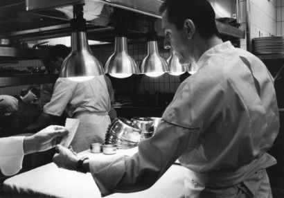 Stéphanie FRAISSE, née en 1969
Michel del...