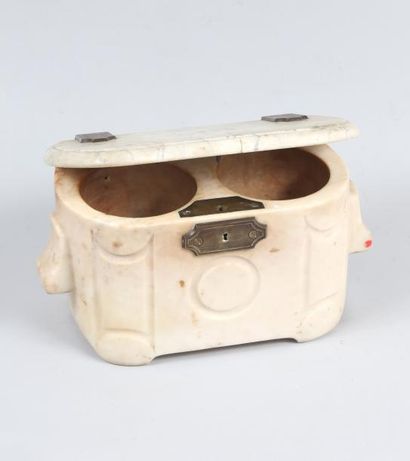 [TABAC]. Pot à tabac. Marbre blanc, alliage...