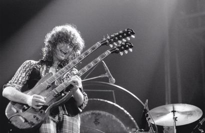 JIMMY PAGE

Concert de Led Zeppelin au Forest...