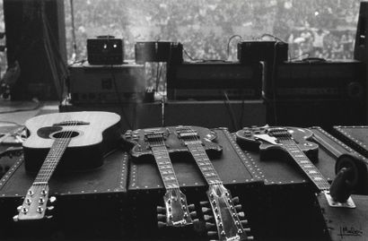 GUITARES DE JIMMY PAGE

Concert de Led Zeppelin...