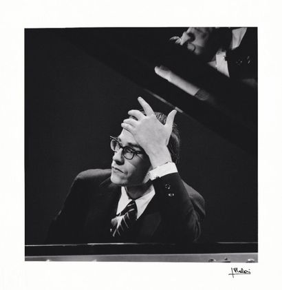 BILL EVANS

Enregistrement de l'émission...