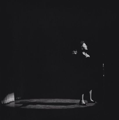 ÉDITH PIAF

Concert à l'Olympia, à Paris,...