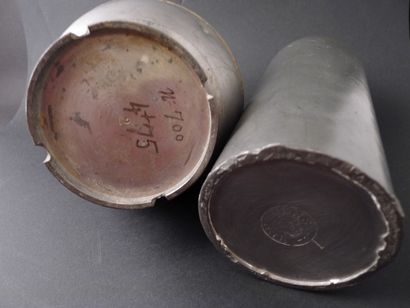 [Médecine] 1 bouillote et 1 pot à bouillon.

La...