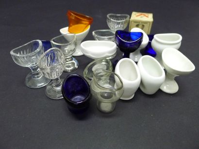 [Ophtalmologie] 19 rince-œil.

Porcelaine,...
