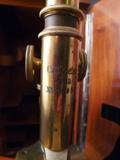 [Optique] 1 Hématospectroscope d'Hénocque...