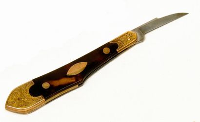 COUTEAU TAILLE-PLUME pliant, France XIXe...