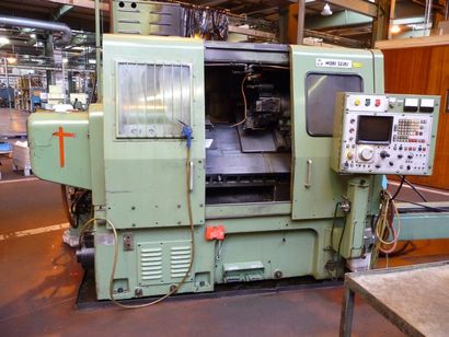 3 Tours horizontaux MORI SEIKI SL30, laqué...