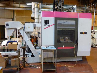 1 Centre d'usinage STAMA type MC 331 TWINN...