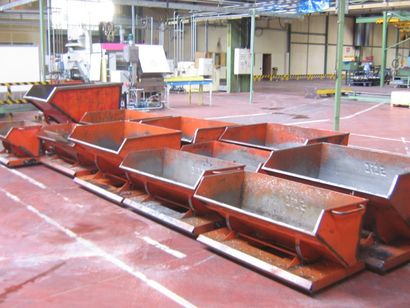 1 Lot de chariots et bacs de transport