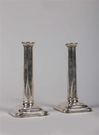 Paire de flambeaux en argent (925 millièmes),...