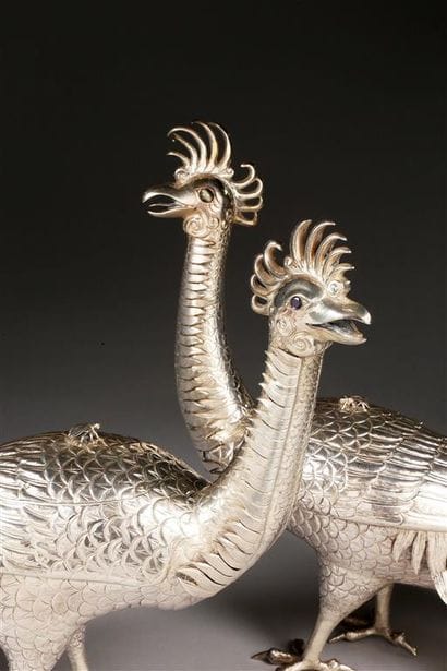 FERREIRA.
Deux phénix formant boîte en argent...