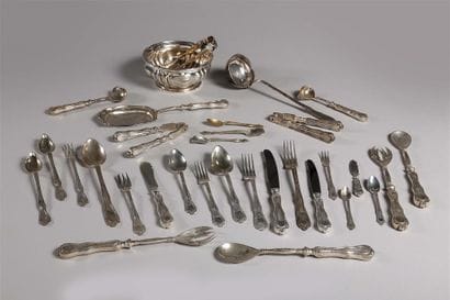 Ménagère en argent (916 millièmes), modèle...