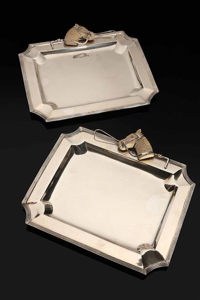 FERREIRA.
Paire de petits plats rectangulaires,...
