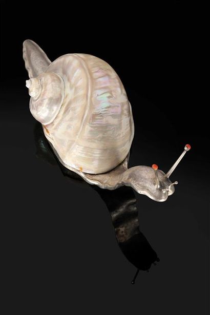 FERREIRA.
Deux escargots en argent (833 millièmes),...