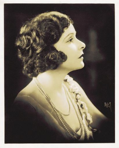 CONSTANCE ET NORMA TALMADGE. 6 épreuves gélatino-argentiques...