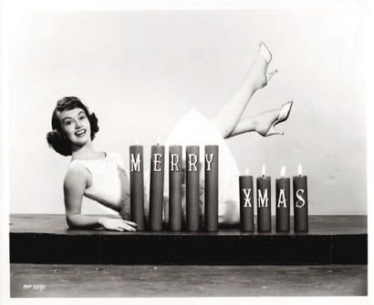 HOLIDAY PIN-UPS. 6 épreuves gélatino-argentiques...
