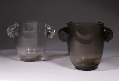 PAIRE DE VASES 