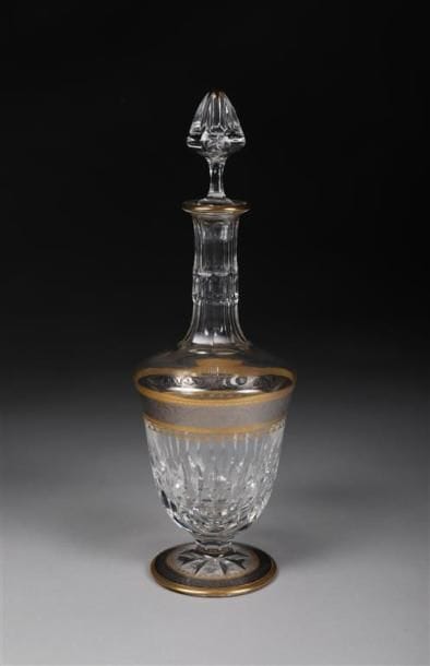 CARAFE À VIN ET SON BOUCHON MODÈLE STELLA....