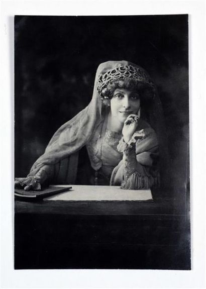 Myriam Harry (Jérusalem, 1869 - Neuilly-sur-Seine,...