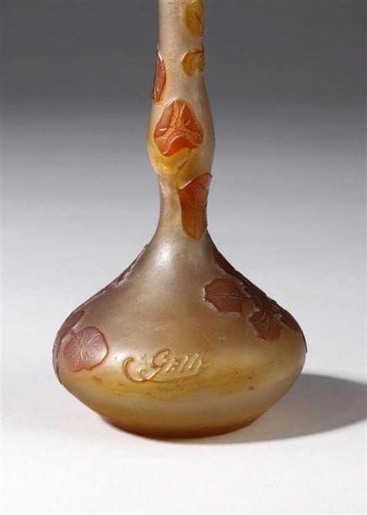 ÉTABLISSEMENTS GALLÉ.
Vase soliflore à base...