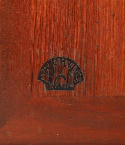 LOUIS MAJORELLE (1859-1926).
Meuble de rangement...