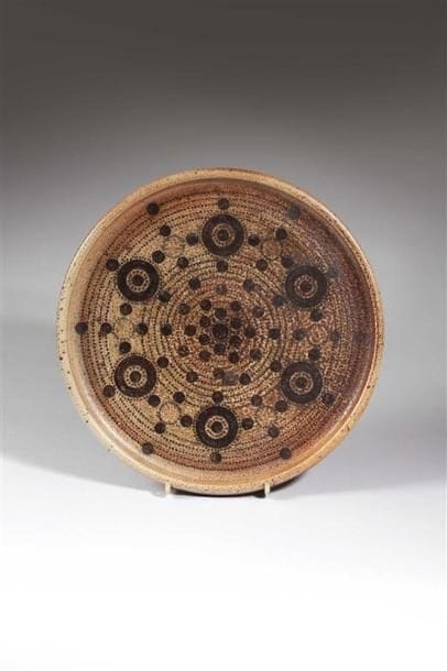 Henri SIMMEN (1879-1963).
PLATEAU circulaire,...