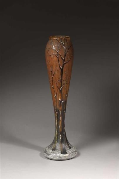 DAUM FRÈRES NANCY.
Important vase balustre...