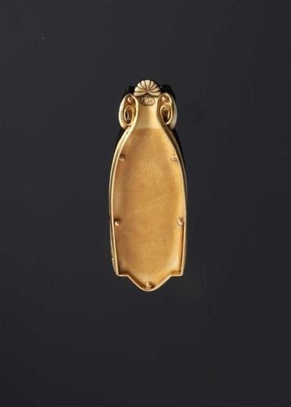 Yokohama O'KIN (Eugénie Jubin, dite).
Pendentif...