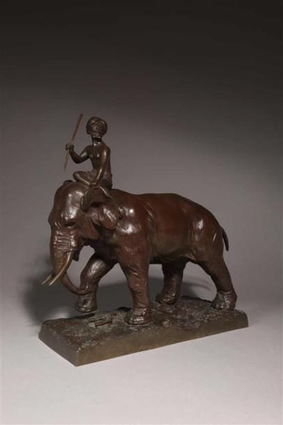 René André VARNIER.
Cornac sur son éléphant.
Bronze...