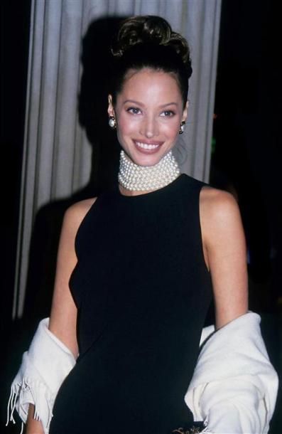 CHRISTY TURLINGTON.
By Rose Hartman.
Metropolitan...