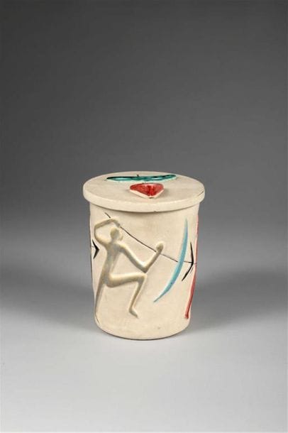 MARCELLE THIÉNOT (1907-1946).
POT COUVERT...