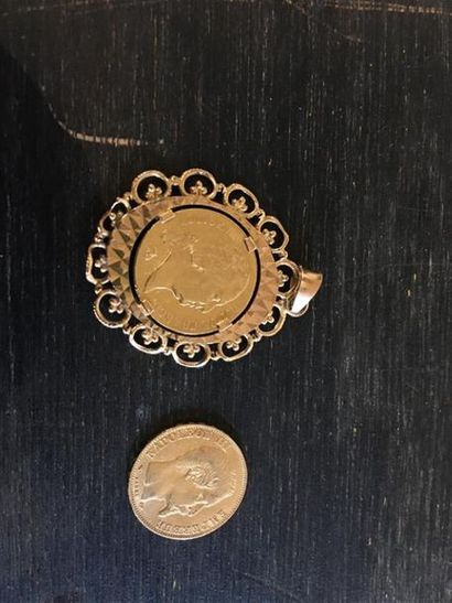 2 pièces en or :
- 20 F, Napoléon III, A,...