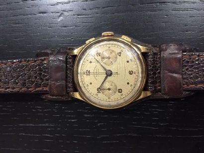 CHRONOGRAPHE SUISSE. Montre chronographe...