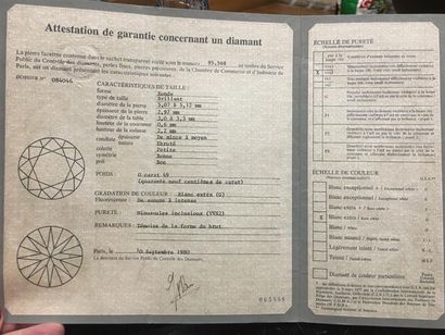 Diamant de 0,49 carat sous scellé.
Avec son...