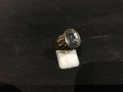 Bague jonc en or jaune 18K (750 millièmes)...