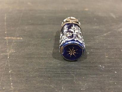 Petit flacon à parfum en verre à charnière...