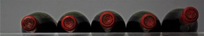 5 bouteilles MUSIGNY Grand cru - Comte G....