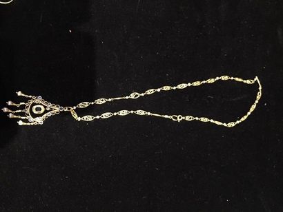 Collier et pendentif ancien en or jaune serti...