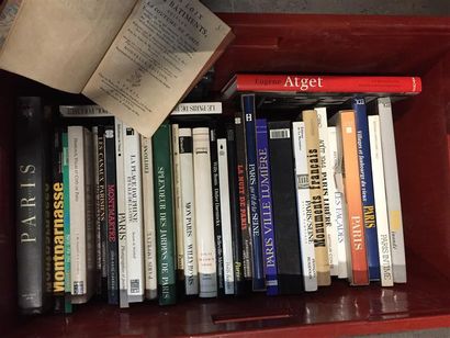 Paris Important de livres sur l'histoire,...