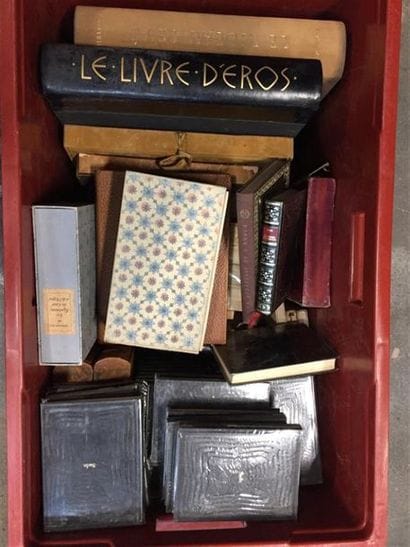 Une caisse Curiosa dont :
-Comte de Mirabeau,...