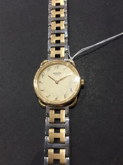 HERMES. Modèle arceau. Montre de dame en...